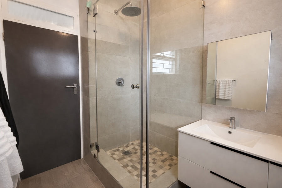 2 Bedroom Property for Sale in Claremont Upper Western Cape